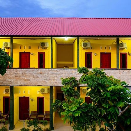 Spot On 2732 Sandy Guesthouse Mataram Exterior photo