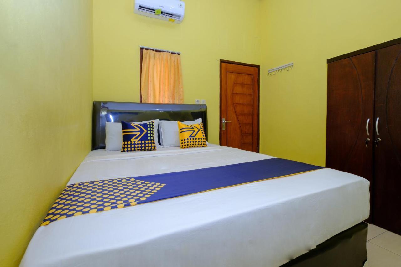 Spot On 2732 Sandy Guesthouse Mataram Exterior photo
