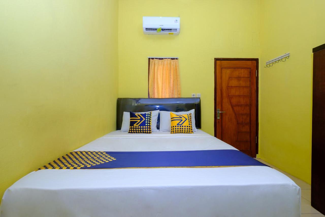 Spot On 2732 Sandy Guesthouse Mataram Exterior photo