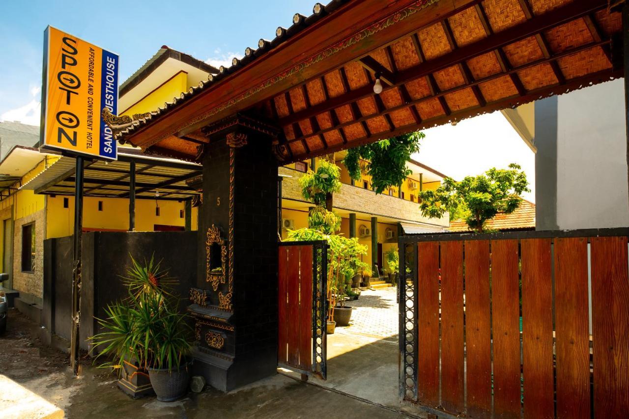 Spot On 2732 Sandy Guesthouse Mataram Exterior photo