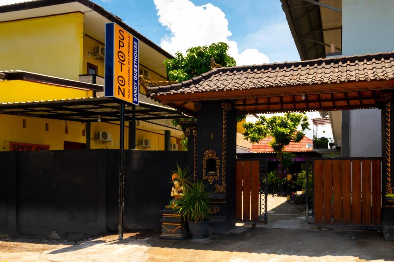 Spot On 2732 Sandy Guesthouse Mataram Exterior photo